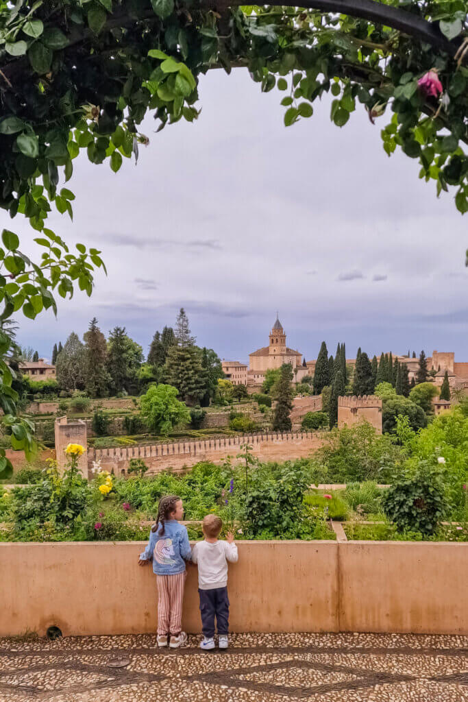 Alhambra met kinderen
