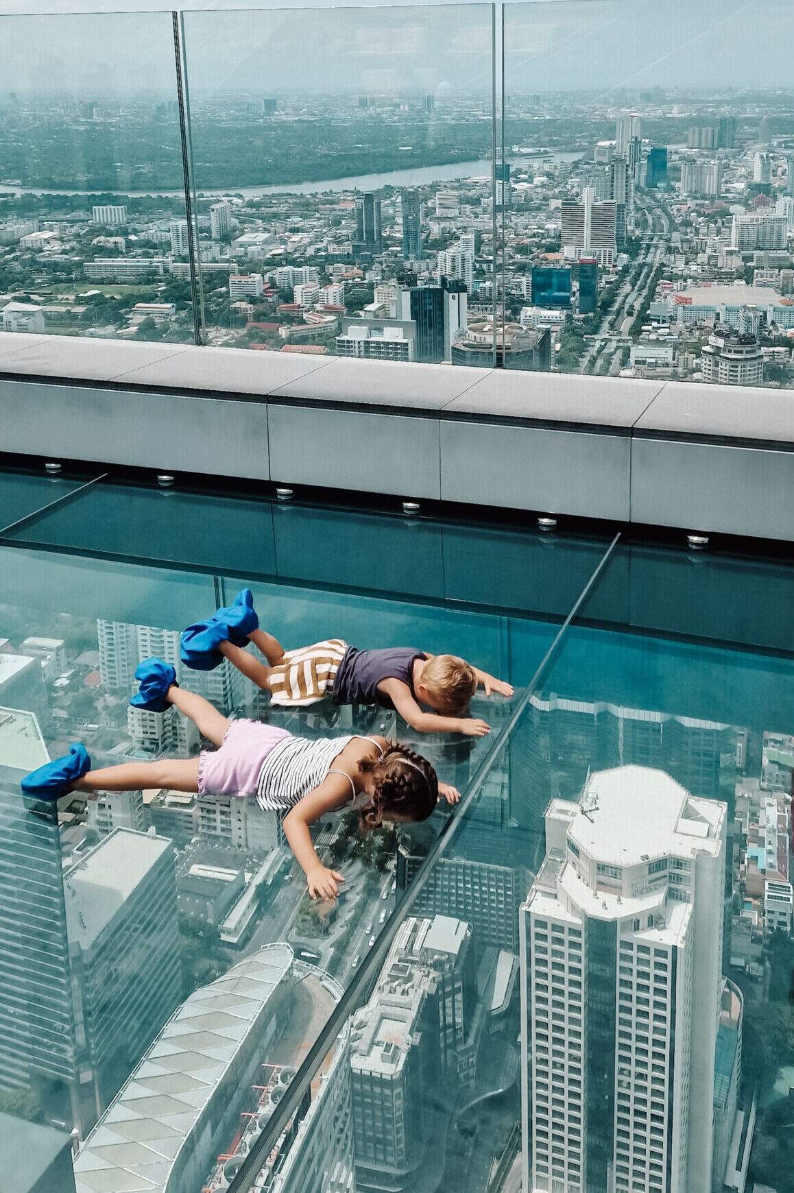SkyWalk Bangkok met kinderen