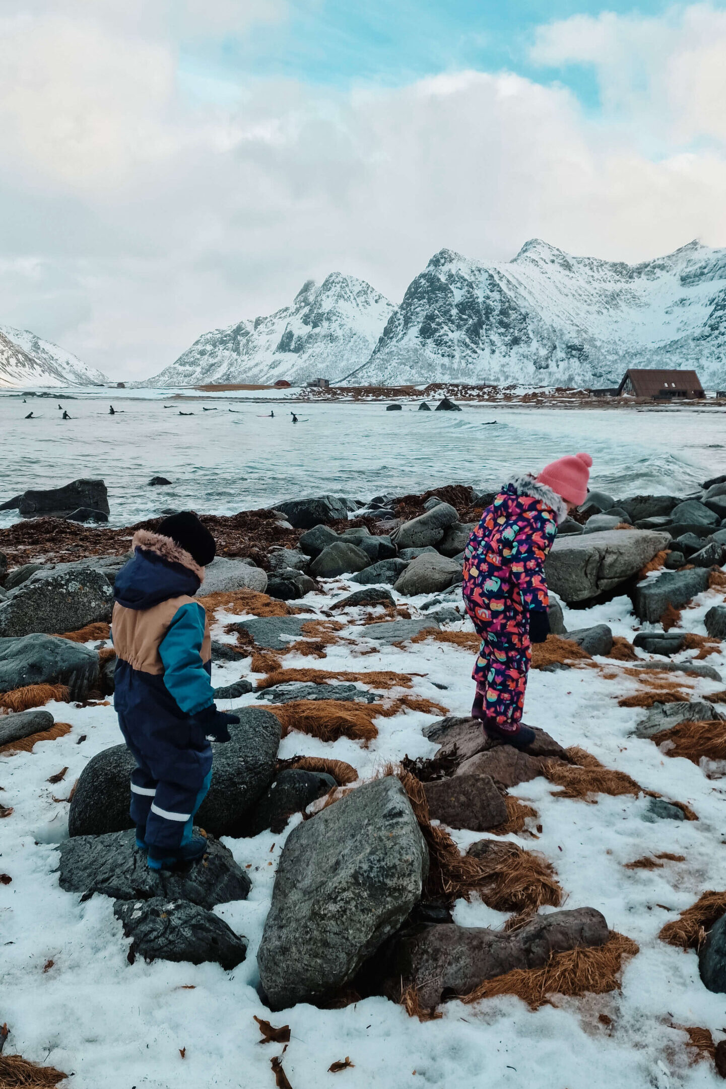 Winter Road Trip in Norway with Kids – The Lofoten Islands with Kids