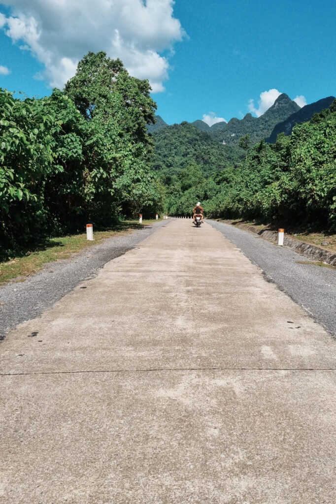 Phong Nha met kinderen