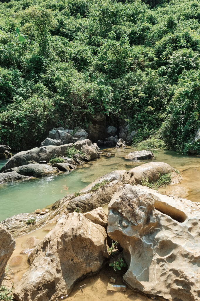Phong Nha met kinderen